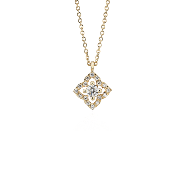 Petite Diamond Floral Pendant in 14k Yellow Gold (1/6 ct. tw.)