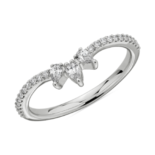 Trio Pear-Shaped Diamond & Pavé Curved Wedding Ring in 14k White Gold (1/4 ct. tw.)