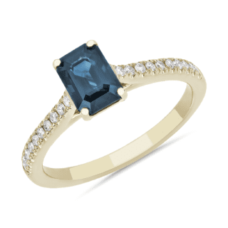 Emerald Cut Sapphire Fashion Ring in 14k Yellow Gold (7x5mm)