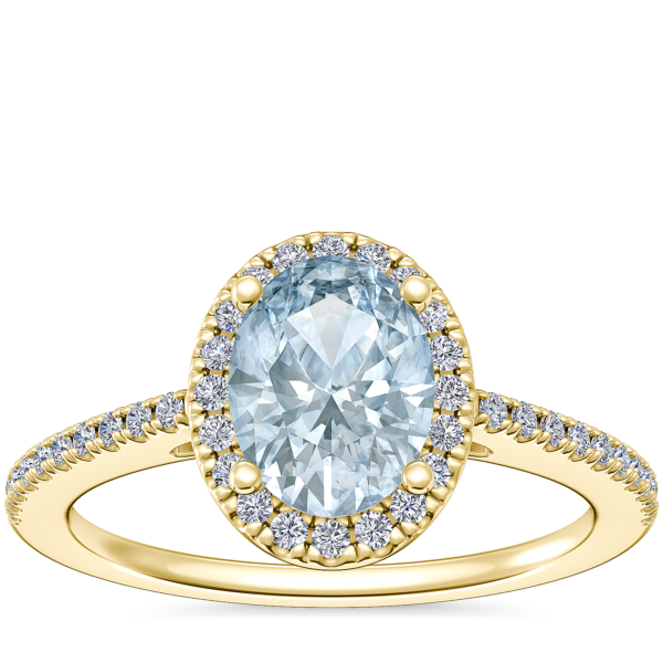 Classic Halo Diamond Engagement Ring with Oval Aquamarine in 14k Yellow Gold (8x6mm)